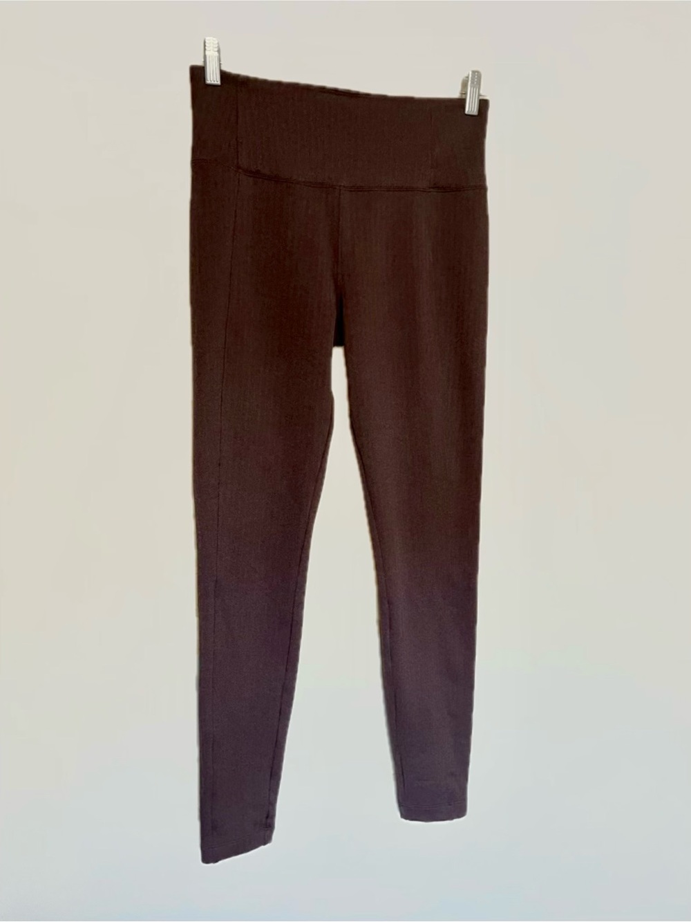 Athleta Chevrons Delancey Herringbone Tight Leggings- Burgundy M